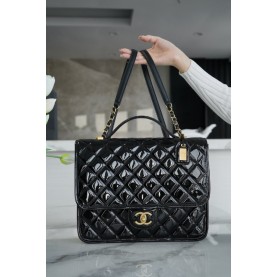[premium] C 샤* 라지 백팩 페이턴트 카프스킨 & 골드 메탈 블랙