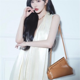 [premium] F 펜* 크로스백 스몰