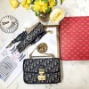 [premium] D 디* 어딕트 오블릭트 플랩백 24CM