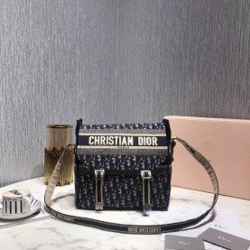 [premium] D 디* 오블리크 자수 캠프 백 28.5CM