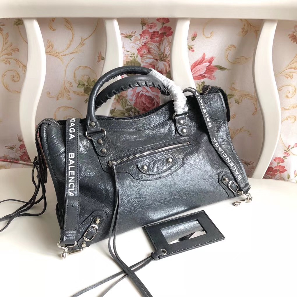 [premium] B 발렌*** 클래식 실버 시티 CLASSIC SLIVER CITY 38CM